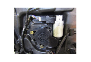 Leve vitre electrique arriere droit MAZDA 3 1 Photo n°3