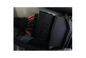 Leve vitre electrique arriere gauche VOLKSWAGEN PASSAT 4 Photo n°4