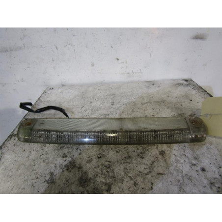 Feu arriere stop central TOYOTA PRIUS 2