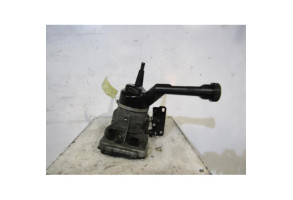 Pompe de direction PEUGEOT 308 1 Photo n°4