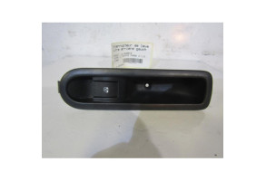 Interrupteur de leve vitre arriere gauche RENAULT MEGANE 2 Photo n°1