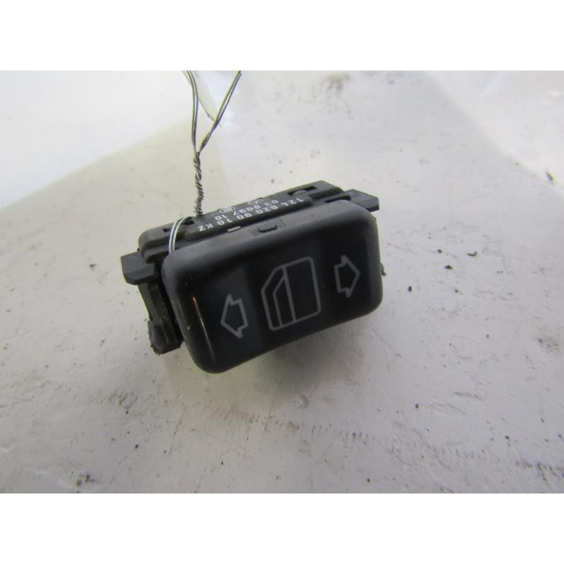Interrupteur de leve vitre avant droit MERCEDES 250 T124 Photo n°1