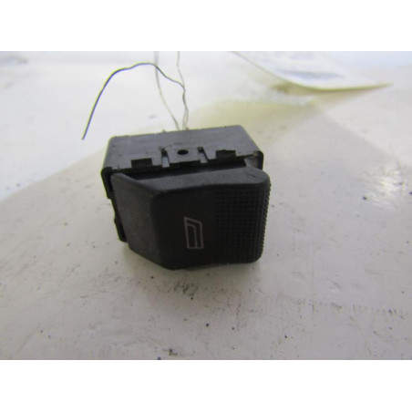 Interrupteur de leve vitre arriere gauche AUDI A4 1