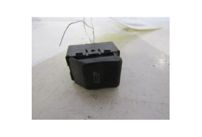 Interrupteur de leve vitre arriere gauche AUDI A4 1 Photo n°1