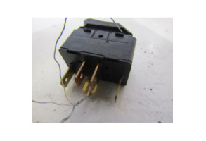 Interrupteur de leve vitre arriere gauche AUDI A4 1 Photo n°2