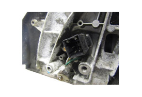 Retroviseur droit KIA CARENS 2 Photo n°1