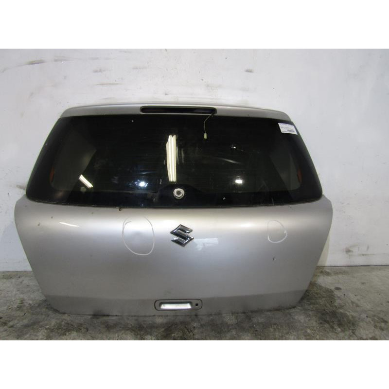 Malle/Hayon arriere SUZUKI SWIFT 3 Photo n°1