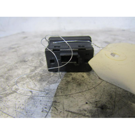 Interrupteur de leve vitre arriere droit BMW SERIE 5 E39