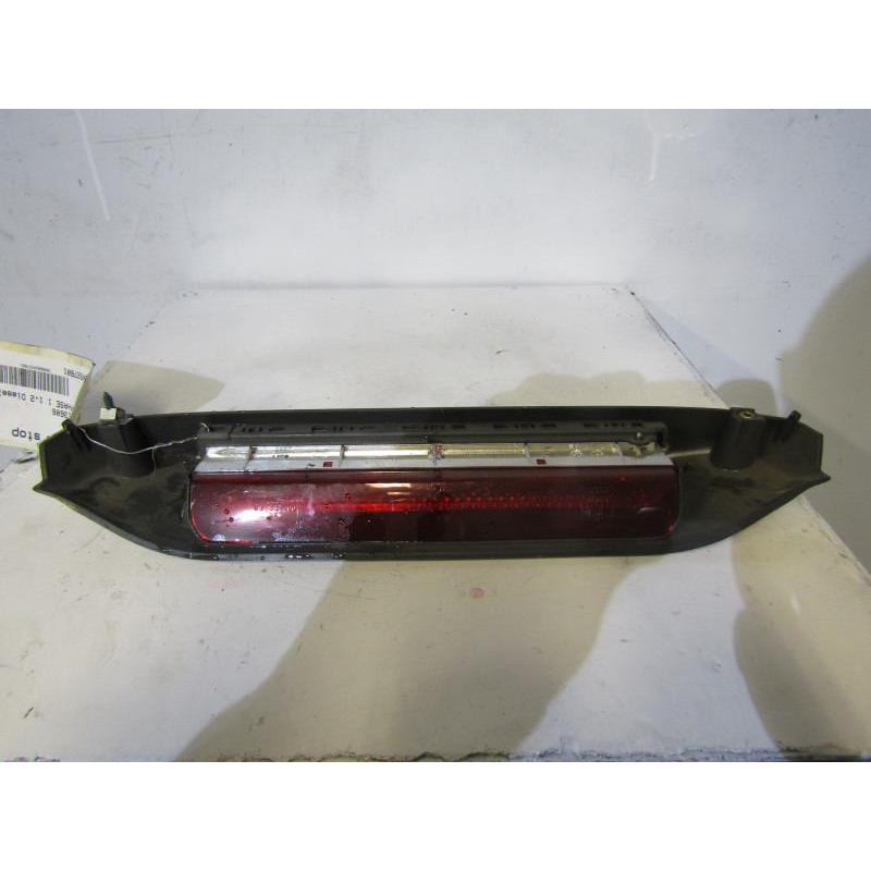 Feu arriere stop central FIAT PANDA 2 Photo n°1