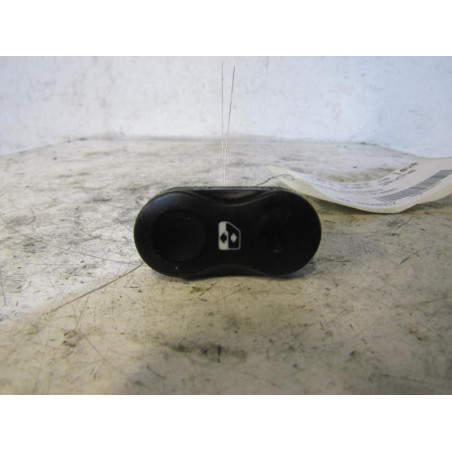 Interrupteur de leve vitre avant gauche DACIA SANDERO 1