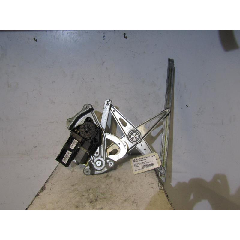 Leve vitre electrique avant gauche RENAULT MEGANE 3 Photo n°1