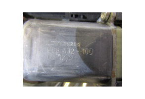 Leve vitre electrique avant gauche RENAULT MEGANE 3 Photo n°3