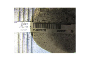 Echangeur air (Intercooler) PEUGEOT 508 1 Photo n°4