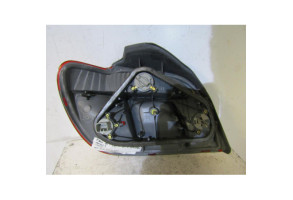 Feu arriere principal droit (feux) TOYOTA YARIS 1 Photo n°2