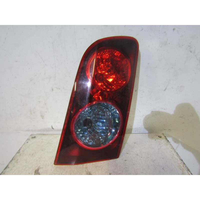 Feu arriere secondaire gauche (feux) FIAT CROMA 2 Photo n°1