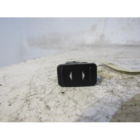 Interrupteur de leve vitre avant droit FORD S-MAX 1