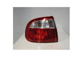 Feu arriere principal gauche (feux) SEAT TOLEDO 2 Photo n°1