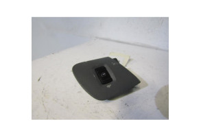 Interrupteur de leve vitre avant droit SKODA OCTAVIA 1 Photo n°2