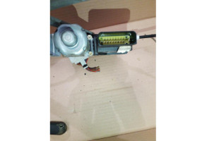 Leve vitre electrique arriere droit SKODA OCTAVIA 1 Photo n°5