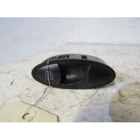 Interrupteur de leve vitre arriere gauche MERCEDES CLASSE E 211