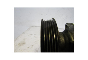 Pompe de direction VOLKSWAGEN GOLF 4 Photo n°2