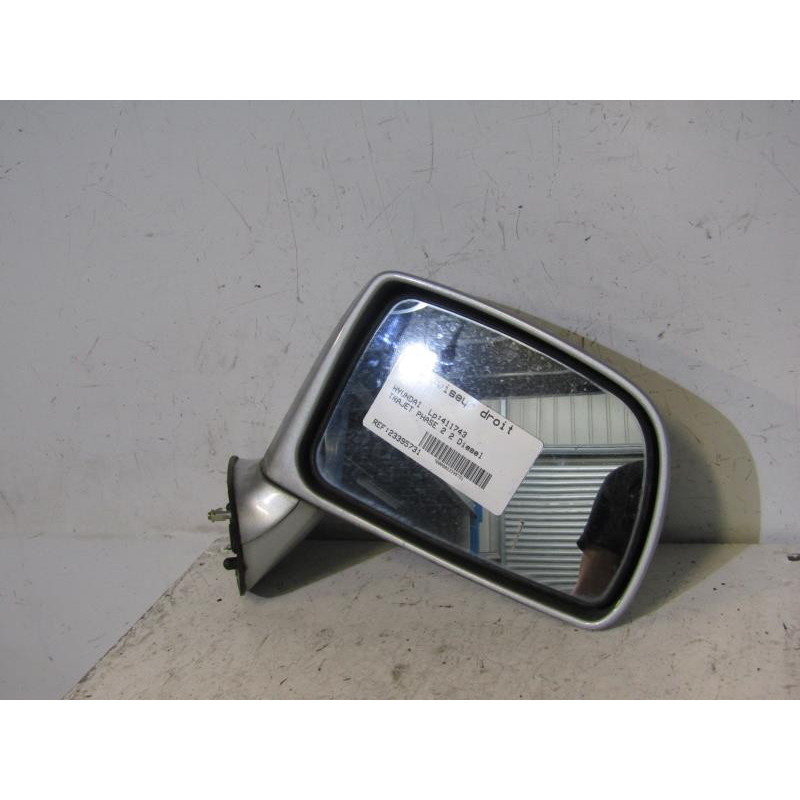 Retroviseur droit HYUNDAI TRAJET Photo n°1
