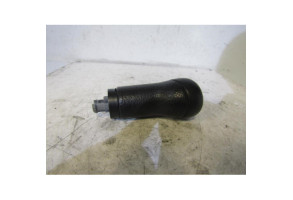 Pommeau de vitesses VOLKSWAGEN POLO 4 Photo n°3