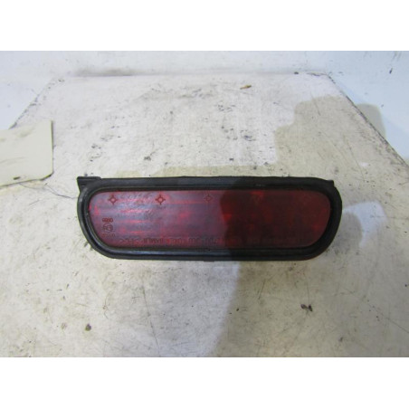 Feu arriere stop central KIA SORENTO 1