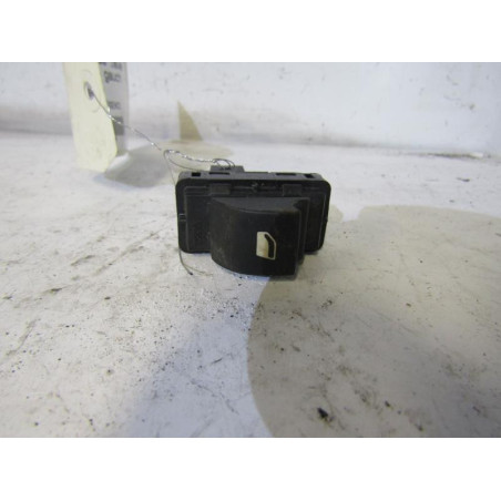 Interrupteur de leve vitre arriere gauche PEUGEOT 308 1 SW