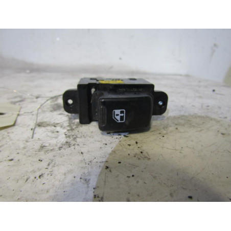 Interrupteur de leve vitre avant droit CHEVROLET AVEO 1