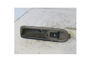 Interrupteur de leve vitre arriere gauche RENAULT CLIO 3 Photo n°1