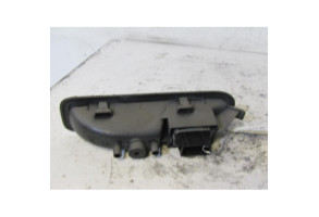 Interrupteur de leve vitre arriere gauche RENAULT CLIO 3 Photo n°3