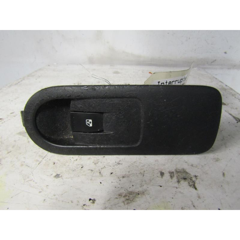 Interrupteur de leve vitre avant droit RENAULT SCENIC 2 Photo n°1