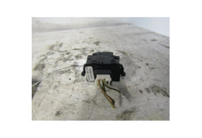 Interrupteur de leve vitre arriere droit TOYOTA COROLLA 10 Photo n°2