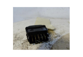 Interrupteur de leve vitre avant droit CITROEN XSARA PICASSO Photo n°2