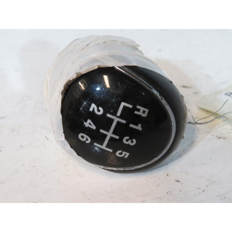 Pommeau de vitesses FORD C-MAX 2 Photo n°1