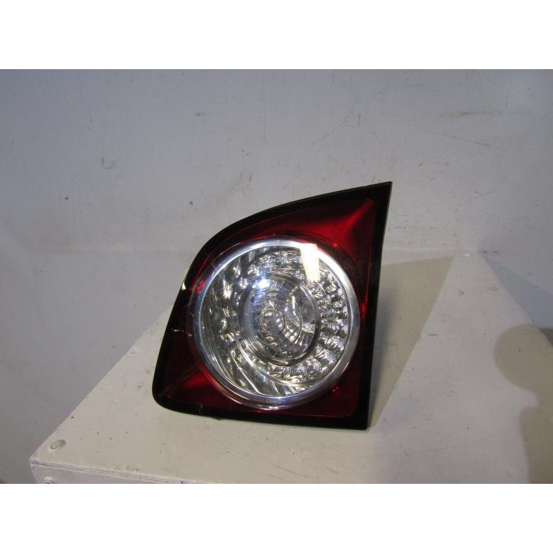 Feu arriere secondaire droit (feux) VOLKSWAGEN GOLF PLUS Photo n°1