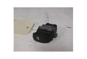 Interrupteur de leve vitre avant droit RENAULT CLIO 3 Photo n°1