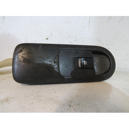 Interrupteur de leve vitre avant droit RENAULT SCENIC 2