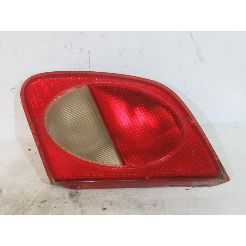Feu arriere secondaire droit (feux) MERCEDES CLASSE E 210 Photo n°1