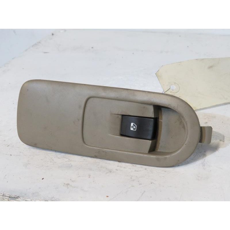 Interrupteur de leve vitre avant droit RENAULT GRAND SCENIC 2 Photo n°1