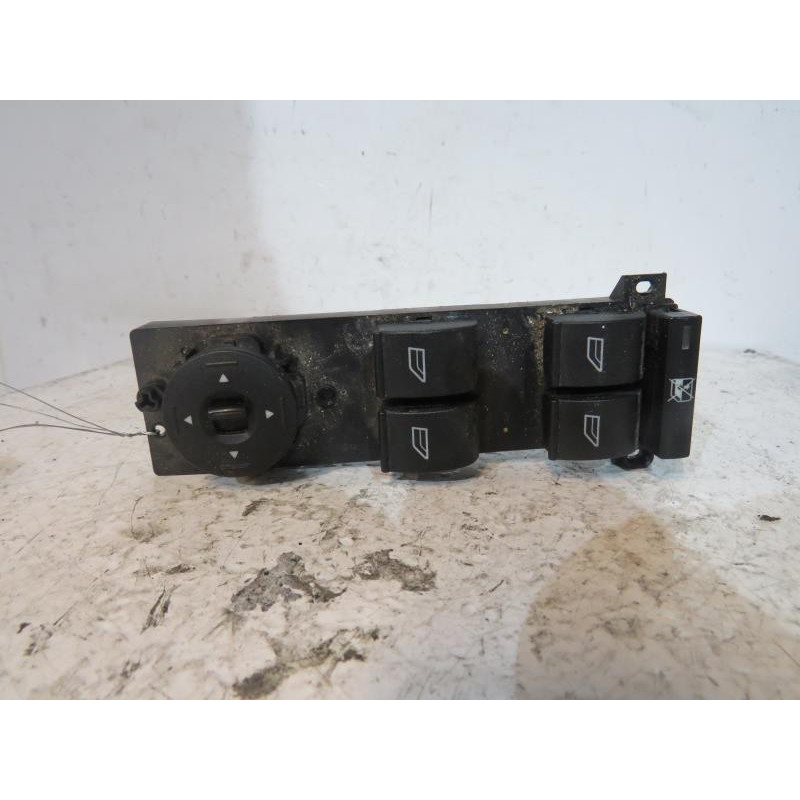 Interrupteur de leve vitre avant gauche FORD C-MAX 1 Photo n°1