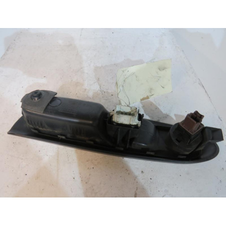Interrupteur de leve vitre avant droit RENAULT CLIO 2