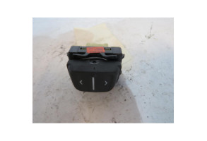 Interrupteur de leve vitre avant droit DACIA SANDERO 2 Photo n°1