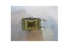 Interrupteur de leve vitre avant droit DACIA SANDERO 2 Photo n°2