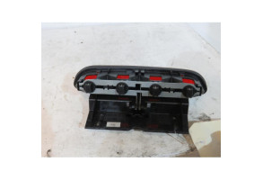 Feu arriere stop central MERCEDES CLASSE A 168 Photo n°2