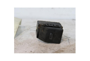 Interrupteur de leve vitre avant droit VOLKSWAGEN POLO 3 Photo n°1