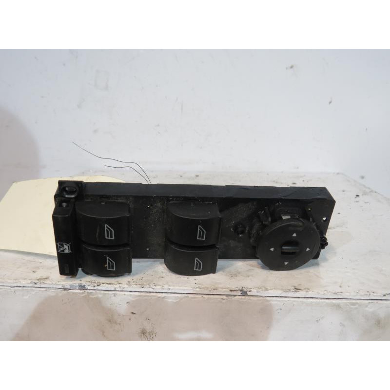 Interrupteur de leve vitre avant gauche FORD C-MAX 1 Photo n°1