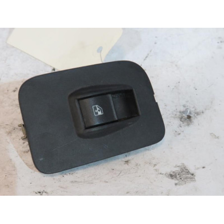 Interrupteur de leve vitre avant droit FIAT FIORINO 3