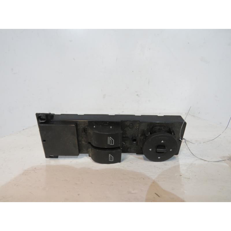 Interrupteur de leve vitre avant gauche FORD C-MAX 1 Photo n°1